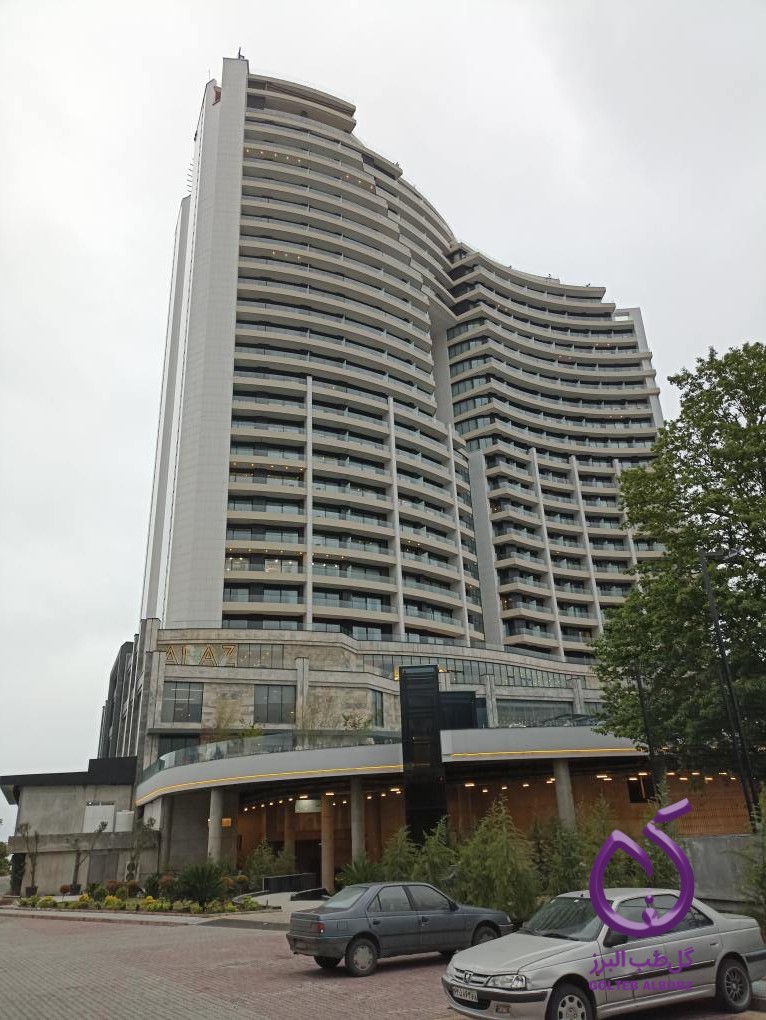 حضور موفق گل طب البرز در بیست و دومین همایش سالیانه و هفتمین سمپوزیوم بین&zwnj;المللی انجمن اندودنتیست&zwnj;های ایران